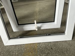 Doppio vetro doppio vetro aperto PVC UPVC telaio tendalino finestre finestre sospese finestre in vinile