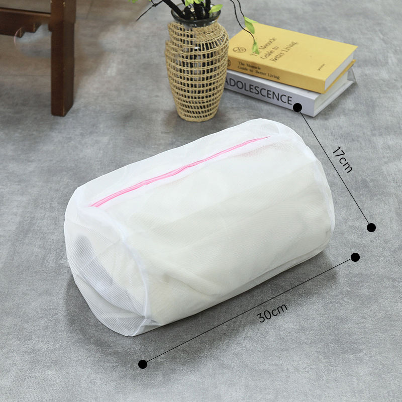 Bolso fino Mesh_Cylindrical