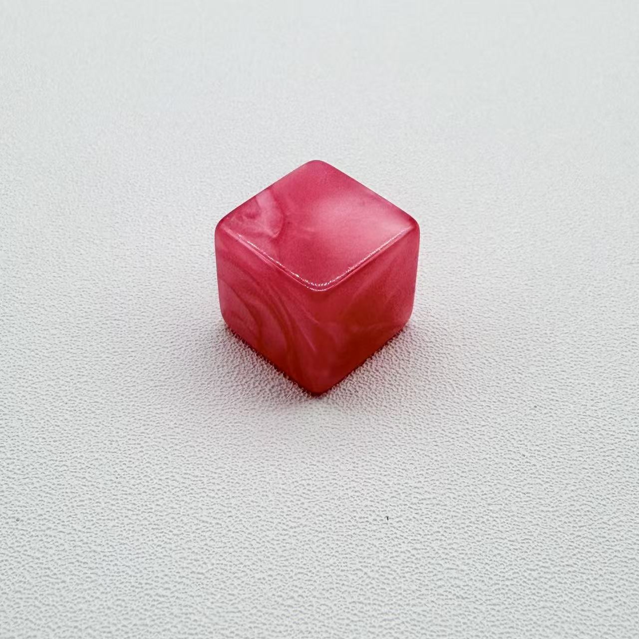 motif de perles colorées rose rouge