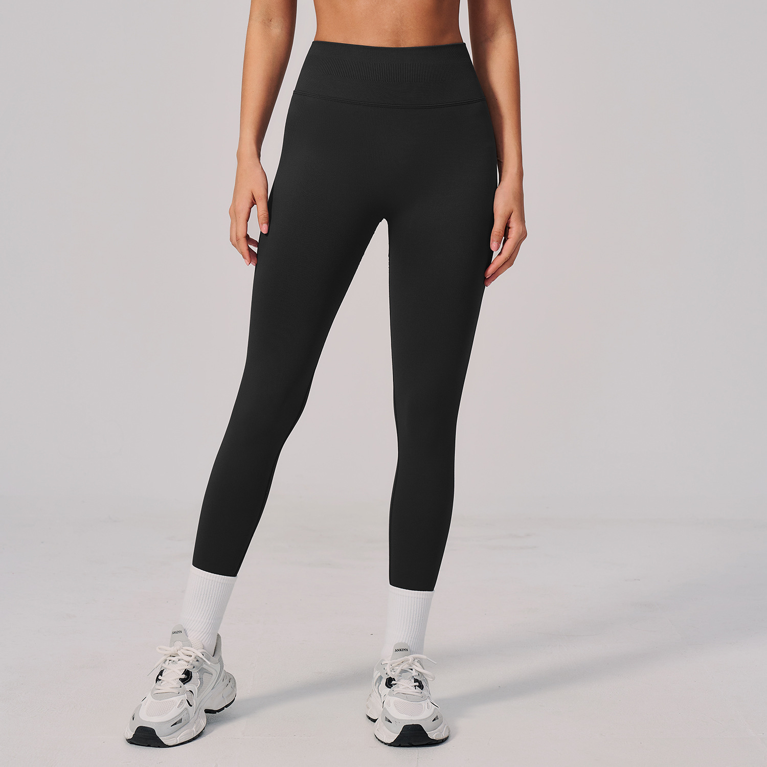 black leggings