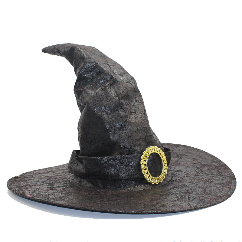 Cappello da strega con chiusura dorata