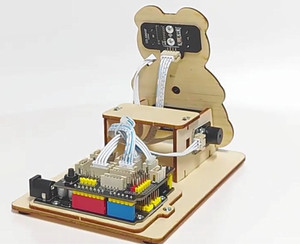 DIY Arduino Kinder Roboter Kit Stem Ultraschall Sitzhaltung Roboter grafische Programmierung Spielzeug Robotik für Kinder