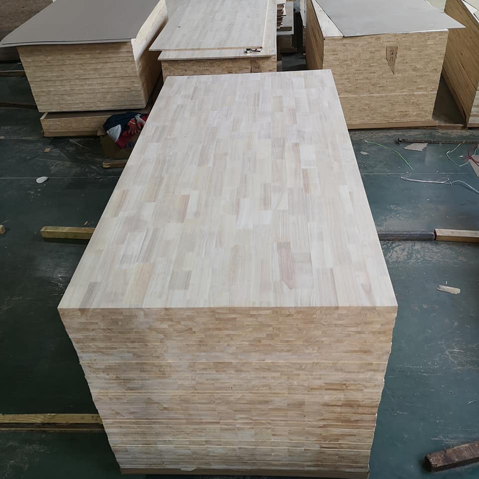 finger joint rubber wood finger joint board 1220x2440x18mm Pine/rubber for furniture