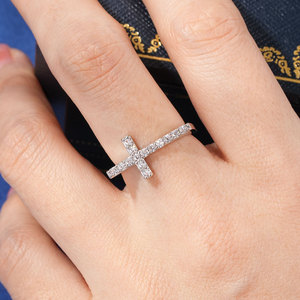 Trendy Religieuze 5a Zirkonia Verguld Messing Klassieke Hiphop Iced Out Christelijke Latin Kruisringen Voor Dames En Heren - Product Image 5