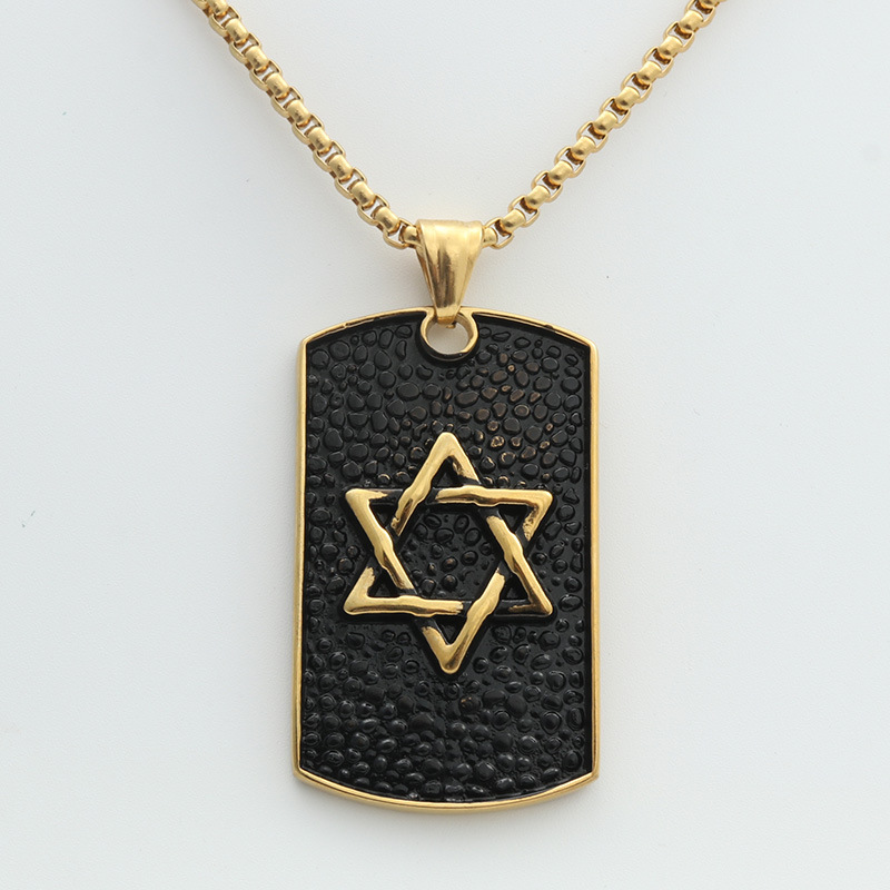 Gold pendant (without chain)