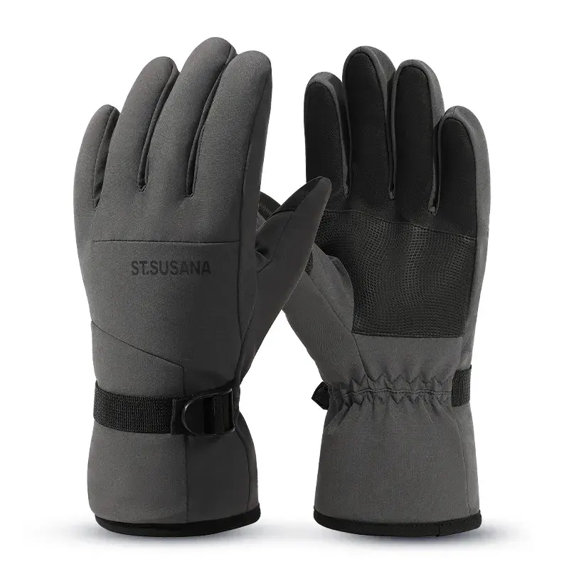 Hommes gris