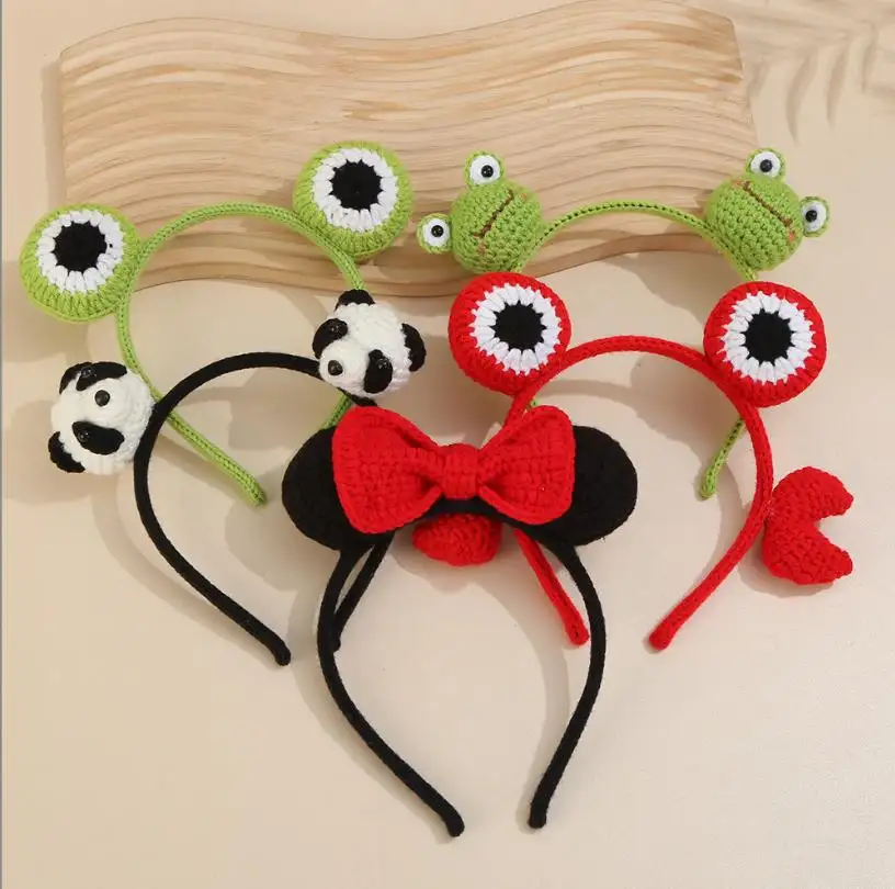 Knitted Cartoon Animal Dolls Headband Crochet 3D Panda Frog Crab Hairband Party Favors for Costume Halloween Fancy Dress Cosplay