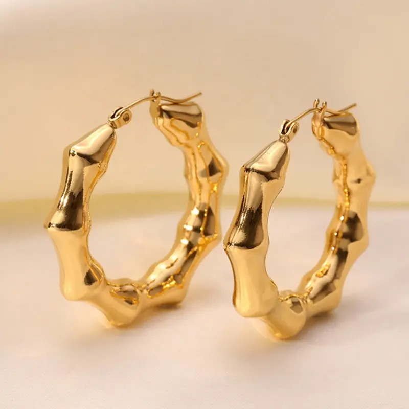 MICCI all'ingrosso personalizzato in acciaio inossidabile personalizzato scava fuori gioielli in oro 18 carati placcato PVD orecchini a cerchio in bambù riempito per le donne
