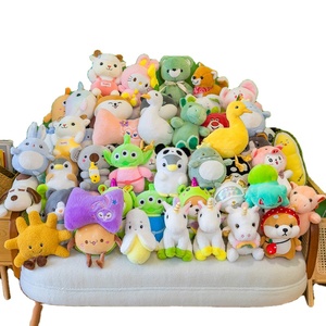 CHIQUE ucuz promosyon 6 ve 8 inç anahtarlık pençe makinesi bebek Mix doldurulmuş hayvan peluş oyuncaklar vinç için otomat oyuncaklar - Product Image 1