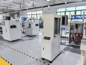 מחיר מפעל מעמיס מיני מגזין <span class=keywords><strong>PCB</strong></span> עבור קו ייצור SMT SMT מיני <span class=keywords><strong>PCB</strong></span> מעמיס מטעין אוטומטי לחלוטין