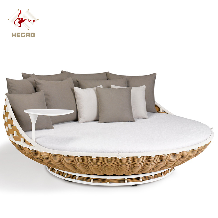 dedon-swingrest-standinglounger-natural