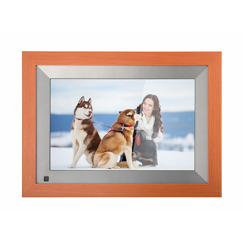 สีน้ำตาล