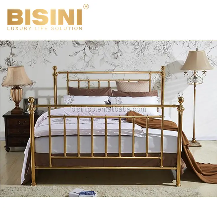 Double lit en laiton, Style nordique élégant, 12 places, polissage doré, meubles de chambre d'hôtel