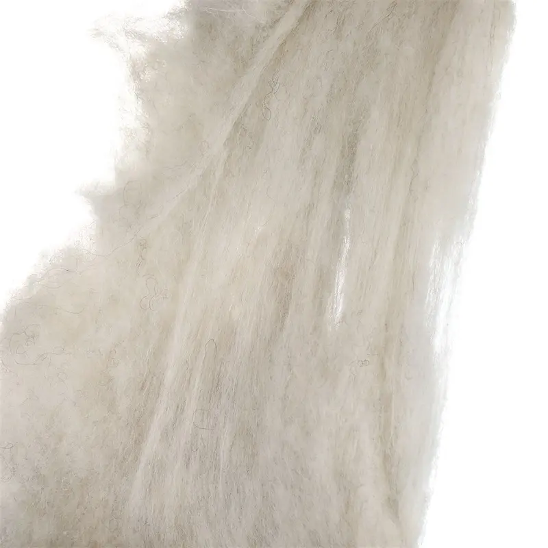 Fibra de lana de oveja cálida de alta resistencia para invierno, 24-26mm, para ropa, alfombra, muestra gratis