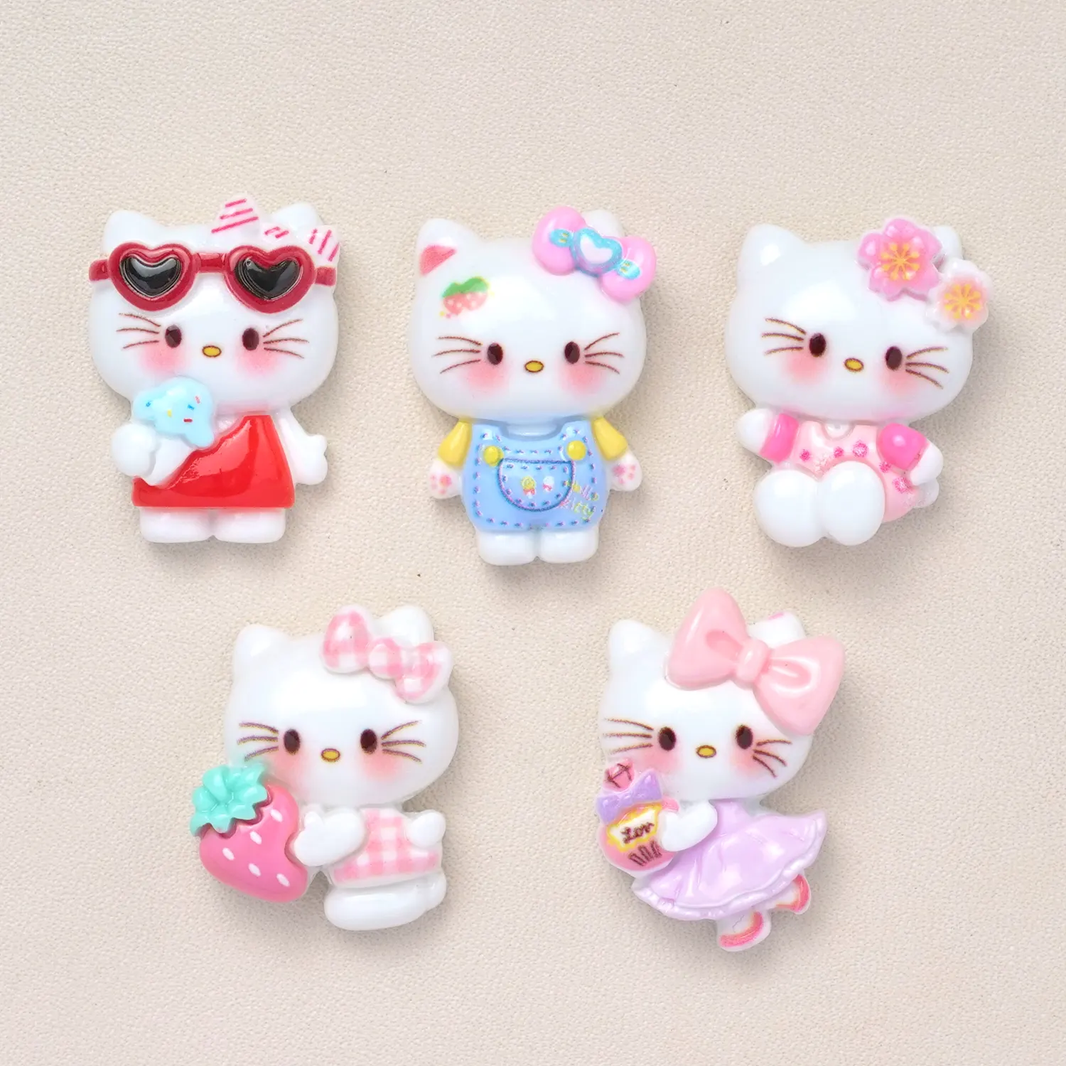 Kawaii flatback karikatür küçük kitty charms reçine aksesuarları için cep telefonu zincir kolye el yapımı firkete DIY yapma malzemeleri