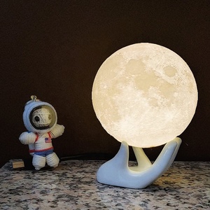 カスタム多色3D <span class=keywords><strong>LED</strong></span>ナイトライトミニABS素材テーブルランプタッチムードライト付き子供用ホームデコレーション - Product Image 1