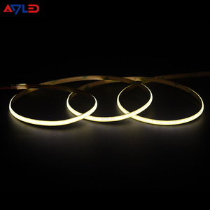 高密度スリム4.5mm Cob <span class=keywords><strong>Led</strong></span> Stripe 528led/mソフトフレキシブルDc12vライトバーウォームコールドホワイトCobストリップライト