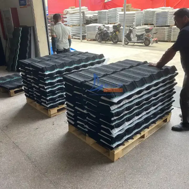 屋根瓦屋根板石コーティング建築材料段ボール金属タイルtoiture中国工場価格
