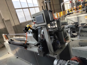 JYD Automatic <strong>Loading</strong> <strong>and</strong> <strong>Unloading</strong> Small Paper Tube <strong>Core</strong> Cutting <strong>Machine</strong> - Product Image 3