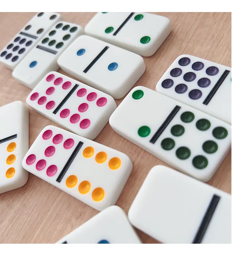 Gioco da tavolo all'ingrosso personalizzato doppio 9 nove bianco domino colore dot 55 pezzi nero altro colore pvc box gioco d'azzardo