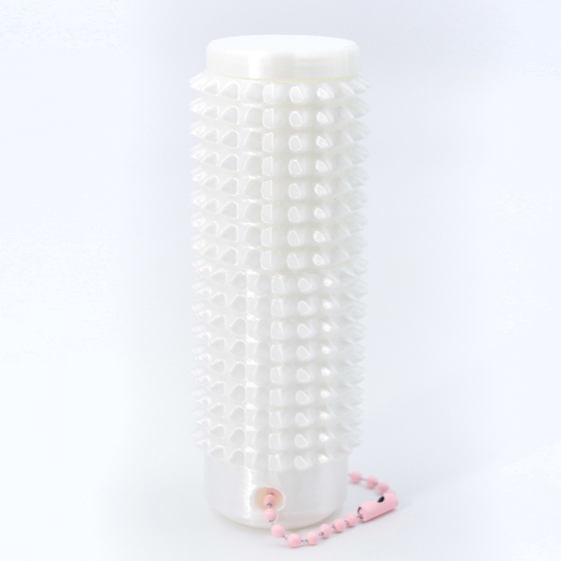 Rueda giratoria blanca de 8.5 cm para alivio del dolor.