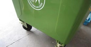 1100リター屋外プラスチックごみ大型ゴミ箱4輪ビン