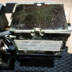 Surtidor: ABB SACE S.p. A. Producto de programación PLC y control industrial YO/YU 380-400VAC - Product Image 2