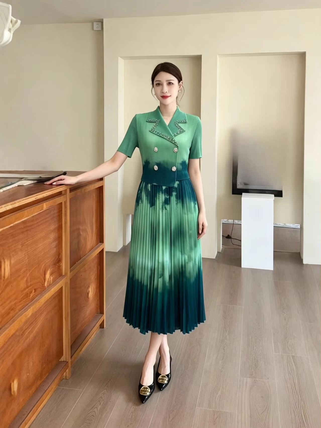 Green