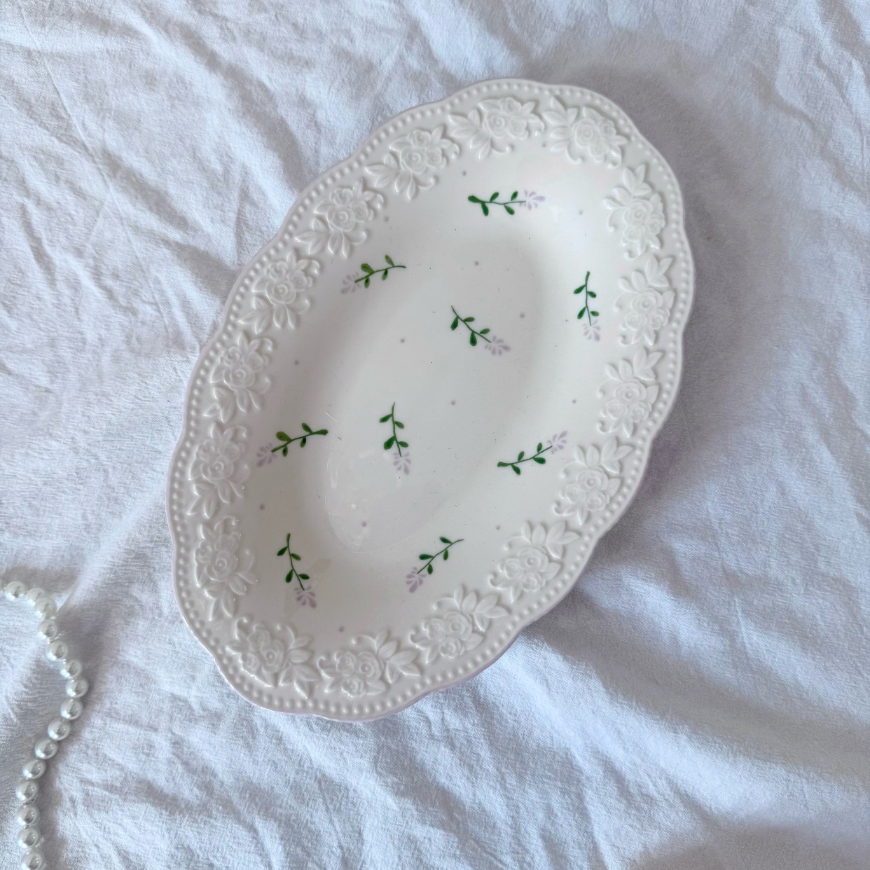 Oval plate 25*16*2.5cm