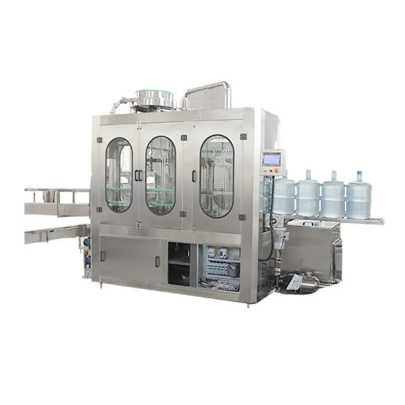 Impianto di riempimento automatico completo della macchina dell'acqua potabile di plastica della bottiglia dell'animale domestico da vendere