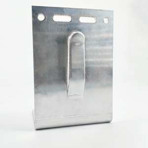 Design moderno resistente alla ruggine telaio di supporto in metallo morsetto in alluminio staffa singola per il sistema di rivestimento della facciata - Product Image 2