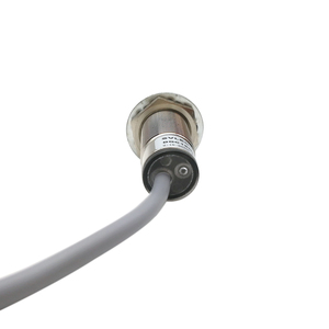 Sensor de proximidad inductivo capacitivo M18 de alta precisión, para protección del conteo de procesos de automatización - Product Image 5