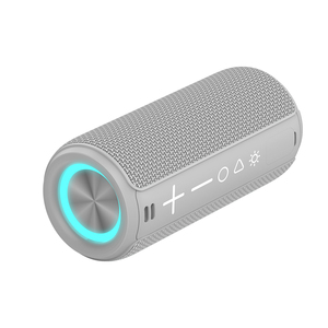 OEM Home Party Drahtloser Outdoor-Subwoofer Kunden spezifischer Stereo-Sound Leistungs starkes Camping Tragbare wasserdichte Spieluhr Bass RGB
