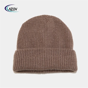 Детская зимняя трикотажная шапка из кроличьего меха - Product Image 5