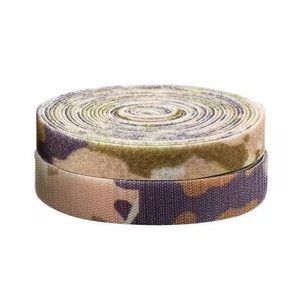 Correa de gancho y lazo de camuflaje disponible, precio de fábrica, fuerte fuerza industrial, flexible, colorido, patrón personalizado - Product Image 1