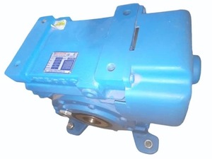 Elecon nhỏ gọn & hiệu quả góc bên phải bánh răng giảm tốc mô-men xoắn cao Worm hộp số cho truyền tải điện công nghiệp - Product Image 2