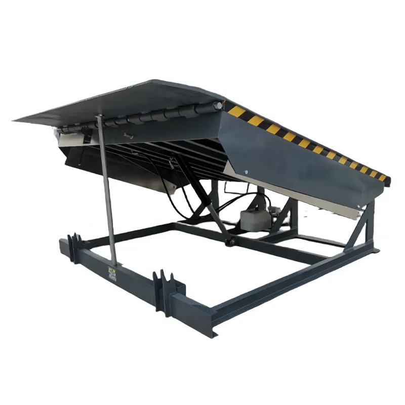 Plate-forme en acier de niveleur de quai pliant hydraulique réglable de 6 à 18 tonnes pour la manutention de matériaux en conteneur/entrepôt/camion/voiture