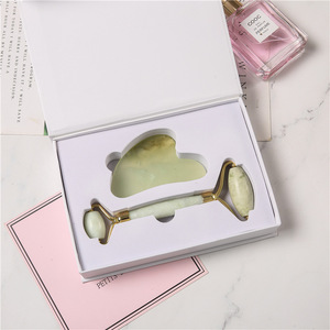 Özel Logo manyetik karton doğal yeşim rulo masaj gül kuvars yüz yeşim rulo Gua Sha seti paketleme karton kutu - Product Image 5