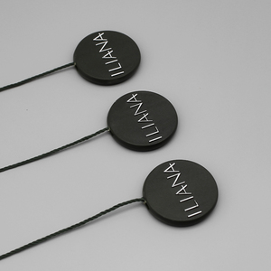 Cuerda de poliéster bloqueable con sello de ropa con logotipo personalizado al por mayor, cuerdas de etiquetas colgantes de plástico coloridas para ropa - Product Image 4