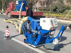 Xinke özelleştirilmiş yüksek kalite küçük taşınabilir beton 550mm yol doğrudan tahrikli Blast türbin cep kumlama makinesi - Product Image 6