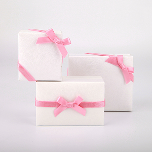 <strong>Custom</strong> Pink Polyester Ribbon Pre-Tied Floral Stretch <strong>Loop</strong> for Weddings <strong>Bows</strong> with <strong>Elastic</strong> and Small <strong>Bows</strong> in a Packing Box - Product Image 1