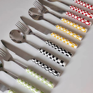 欢乐餐具平板餐具用瓷柄彩色平板餐具格子平板套装 - Product Image 1