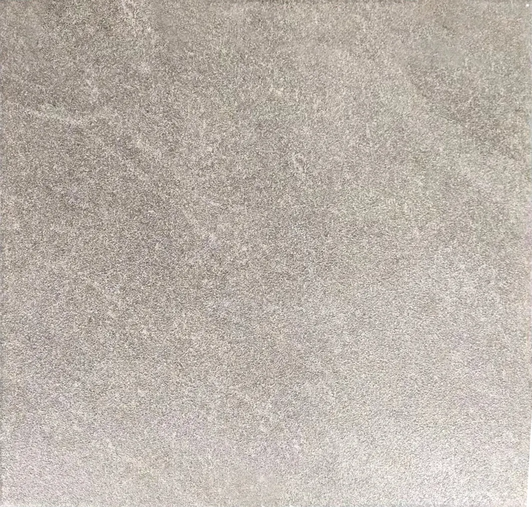 Piastrella per pavimento rustica tattile del bagno di pietra all'aperto del balcone opaco ceramico bianco grigio 300X300