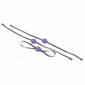 Impresión de lámina personalizada logotipo de la marca en relieve cerradura de plástico etiquetas de sellado de bucle elástico Cadena de etiquetas colgantes - Product Image 1