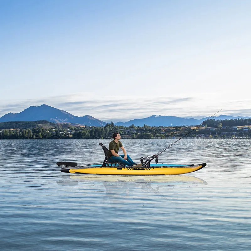 Commercio all'ingrosso gonfiabile pedale Kayak Kyak punto goccia gonfiabile barca da pesca kayak con paddle