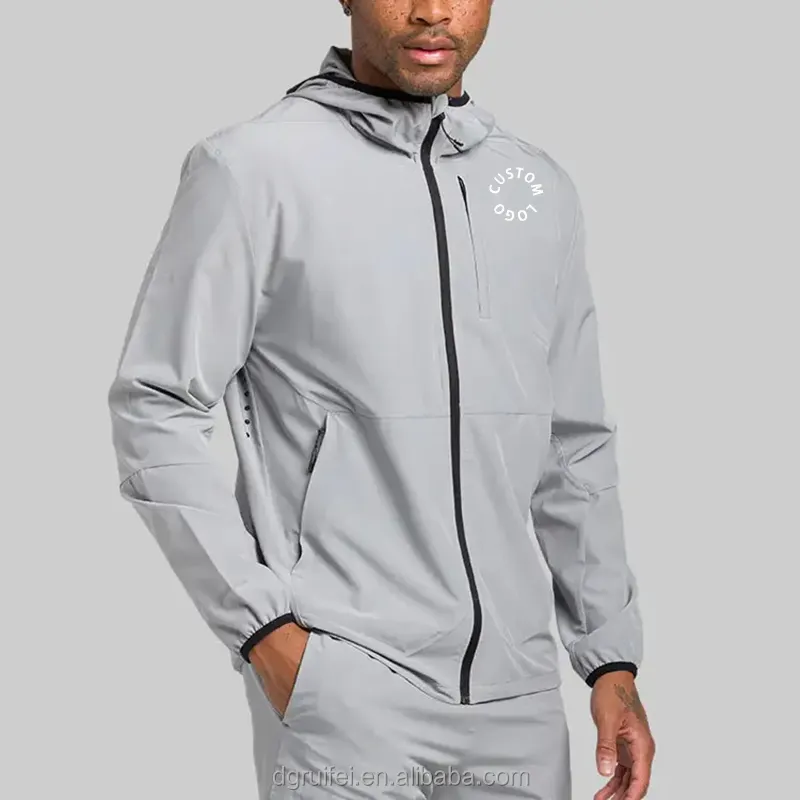 Logo personnalisé hommes 100% polyester sport veste de plein air Softshell lumière randonnée vêtements de course fermeture éclair coupe-vent veste imperméable