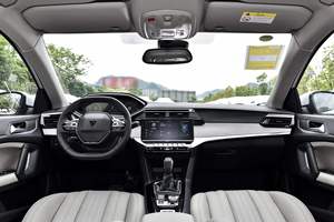 5-Seater 2025 Dongfeng Peugeot 408 1.5T เบนซินซีดานกะทัดรัดรถมือสองราคาถูก - Product Image 6