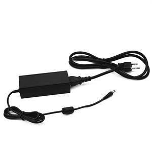 カスタマイズされた12V 5A AC/DC電源アダプターCE KCC GS SAA RCM CB FCC PSE CCC ROHS 60W 12VDC出力6A 7A 8Aアダプター - Product Image 3