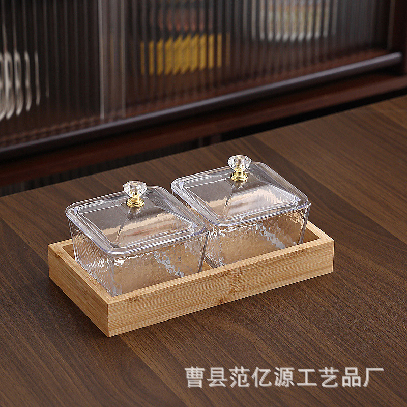 2 bamboo-patterned lid with hammered texture