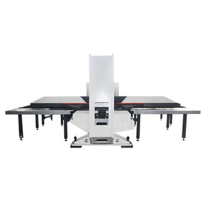 Máquina automática de punzonado CNC para hacer caja eléctrica y bandeja de cable barra - Product Image 4